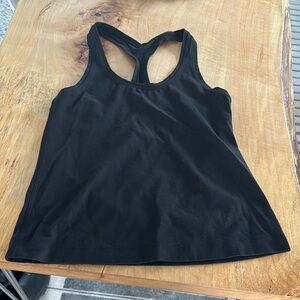 Lululemon workout tank size 4